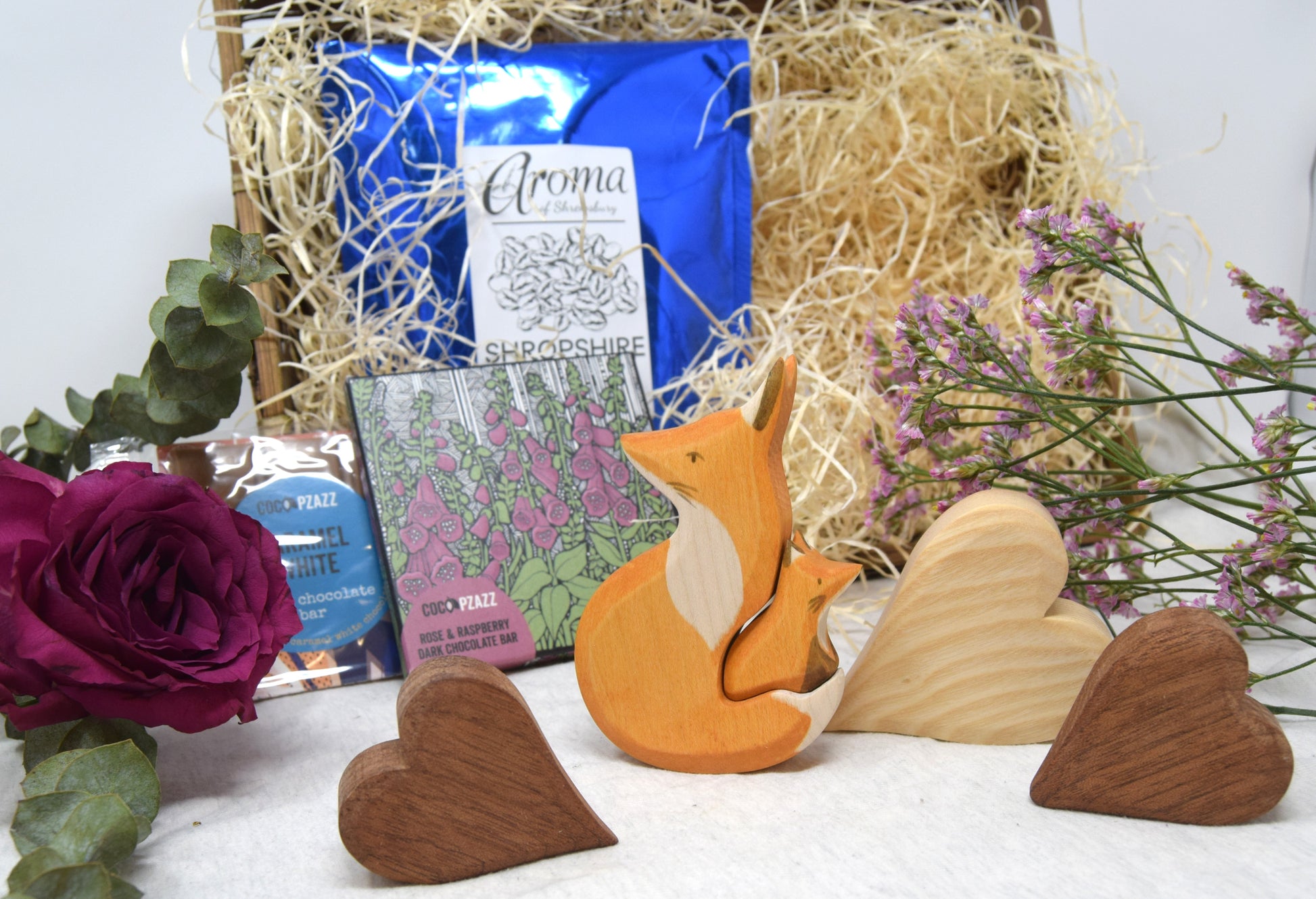 Mother's Day Hamper Basket, Tea - Eric & Albert